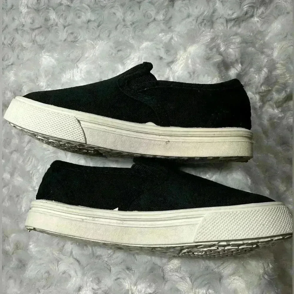 Wonder Nation‎  Boys Slip On Sneakers